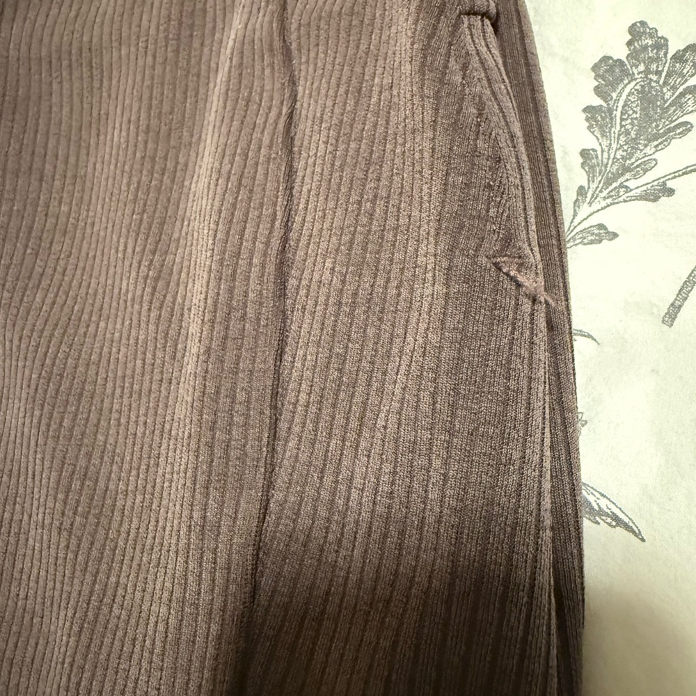 Lululemon Brown Ribbed Softstreme Flared Pant - Picture 5 of 10